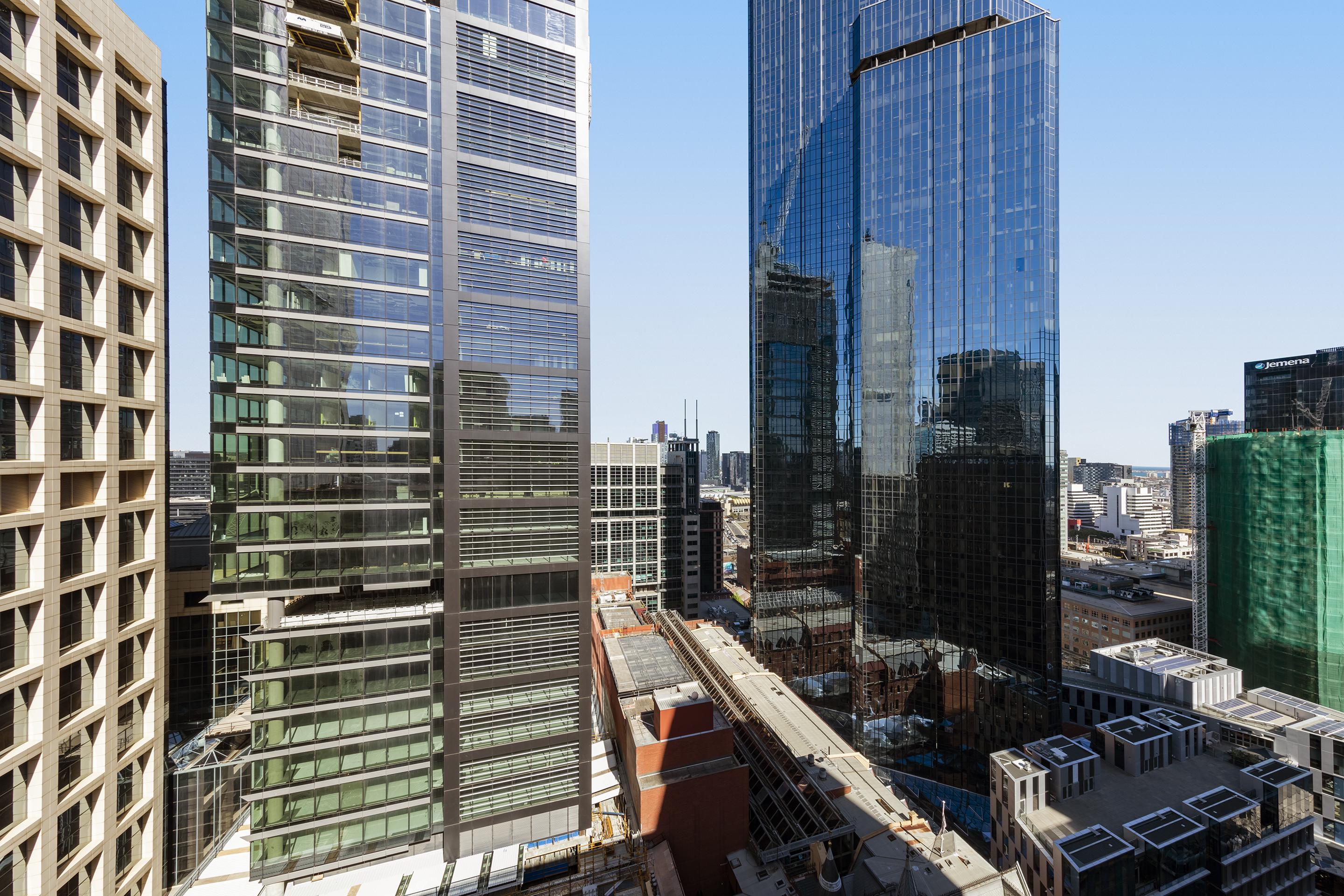 Oaks Melbourne On Collins Suites Exterior photo