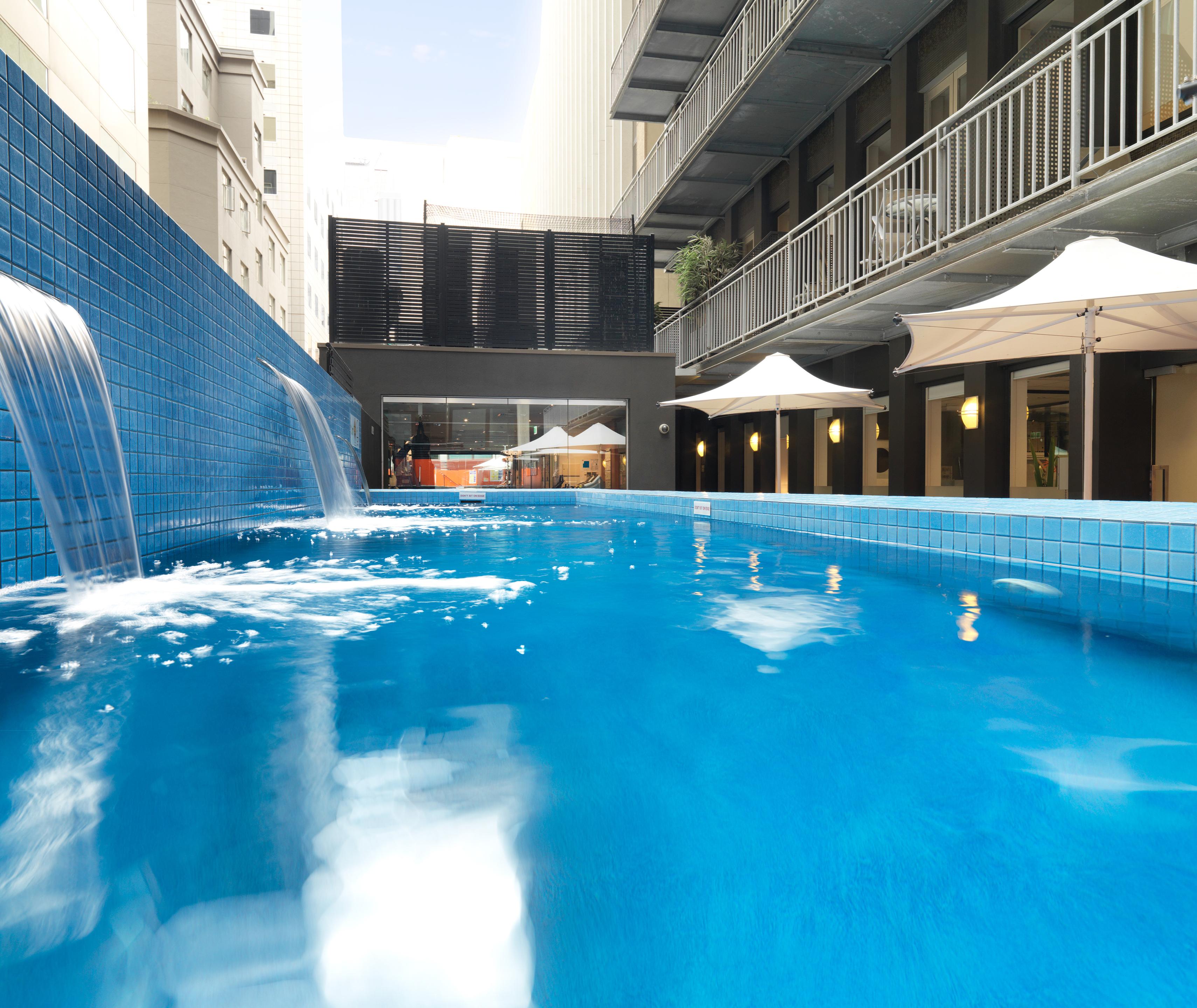 Oaks Melbourne On Collins Suites Exterior photo